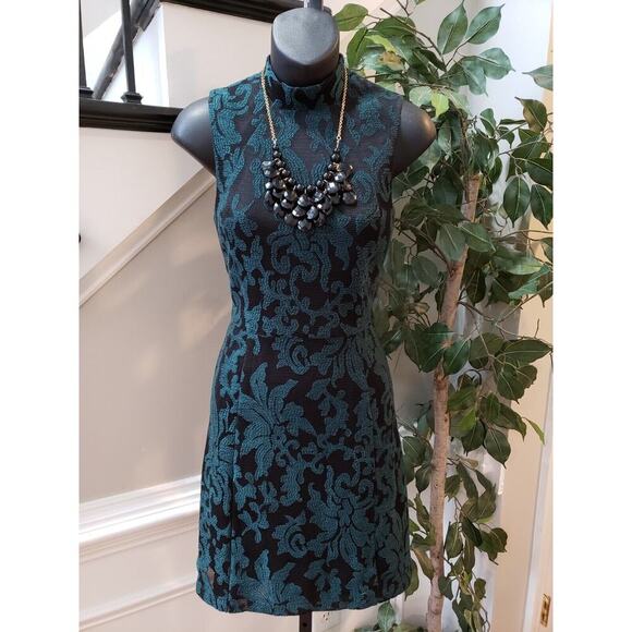 H&M Womens Black Green Lace Embroidered Sleeveless Back Zip Knee Length Dress 6 - Picture 13 of 13